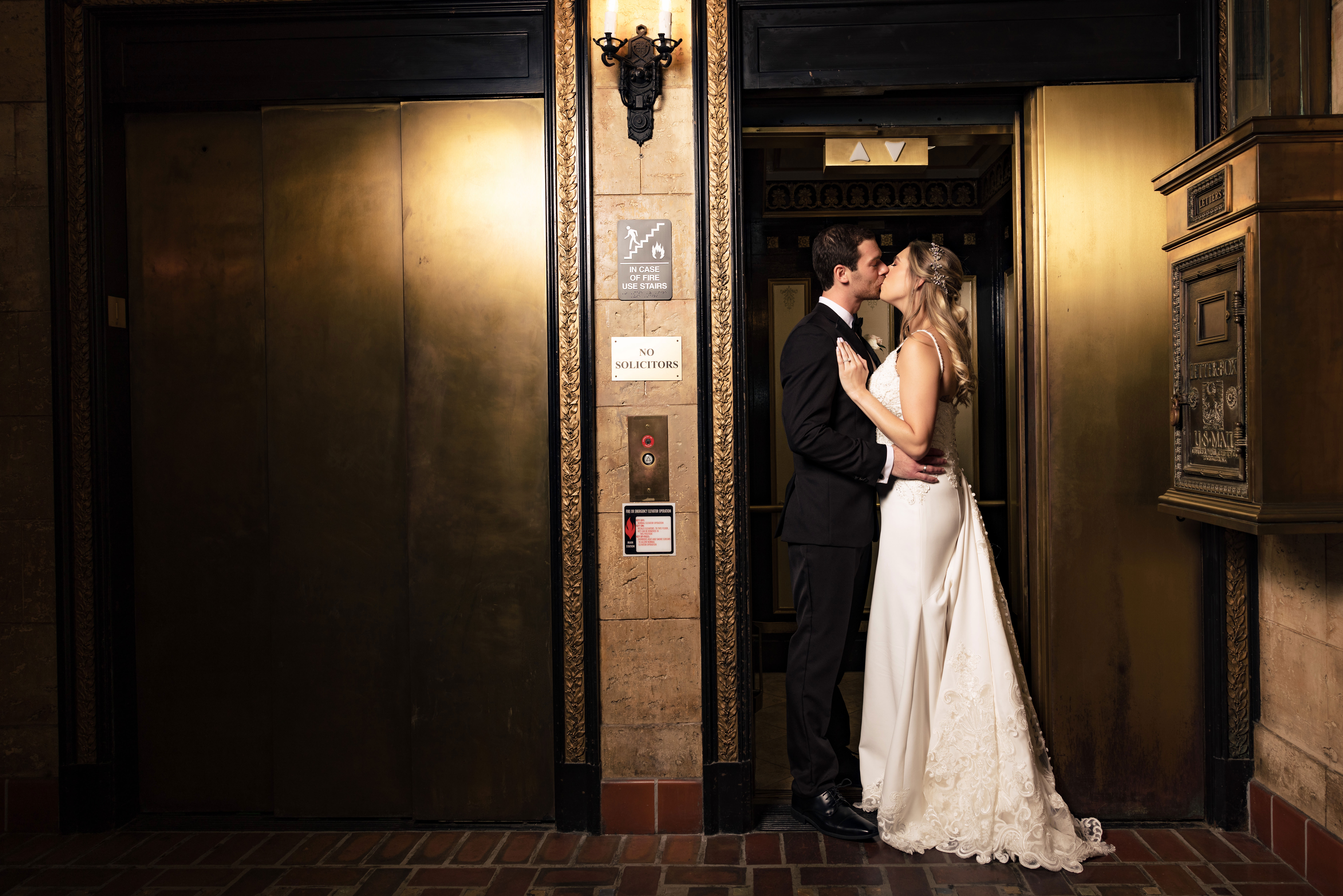 Treasury on the Plaza Wedding elevator